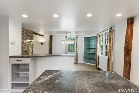 $600,000 | 19 Farrell Road, Newtown, CT 06470
