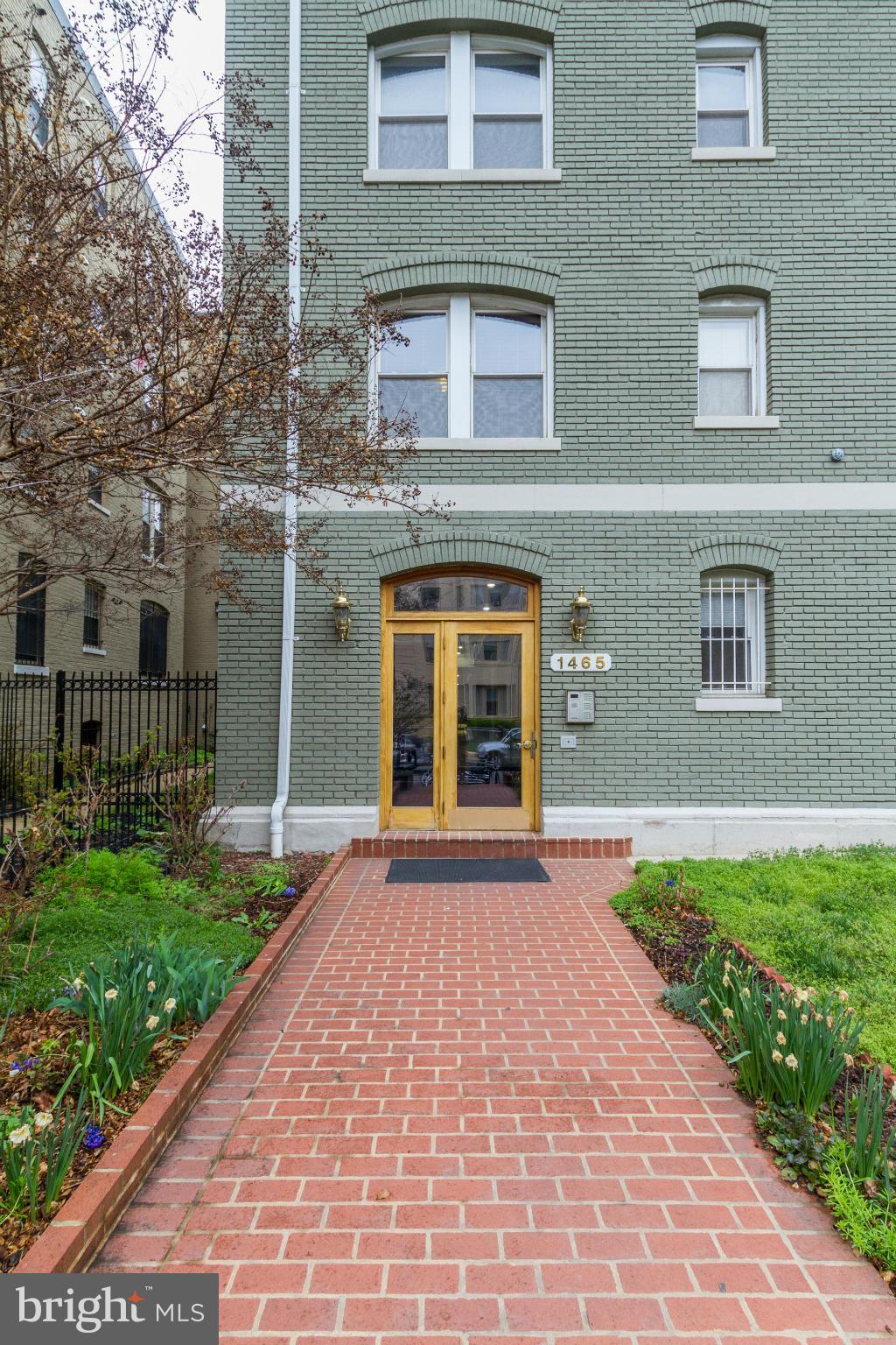 1465 Columbia Road Northwest, Unit 401 Washington, DC 20009 - Photo 3 of 24 Exterior (Front)