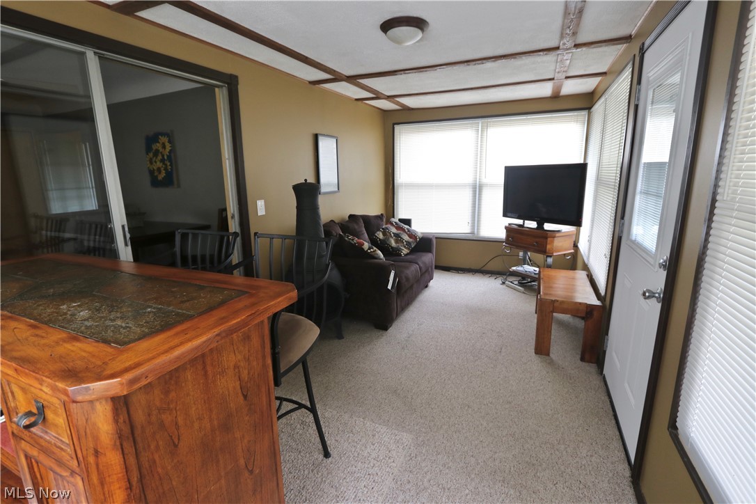 4402 Urban Road Cleveland, OH 44121 - Photo 12 of 22