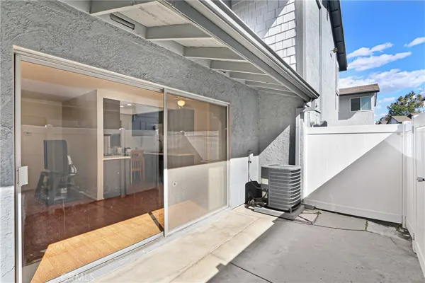 $644,999 | 6437 Horse Shoe Lane, Yorba Linda, CA 92886