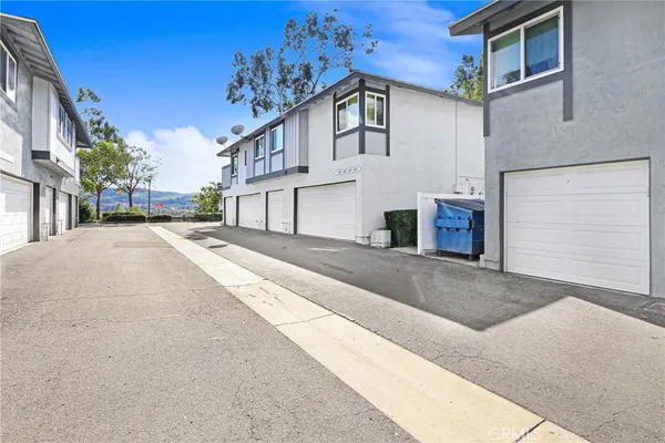 $644,999 | 6437 Horse Shoe Lane, Yorba Linda, CA 92886