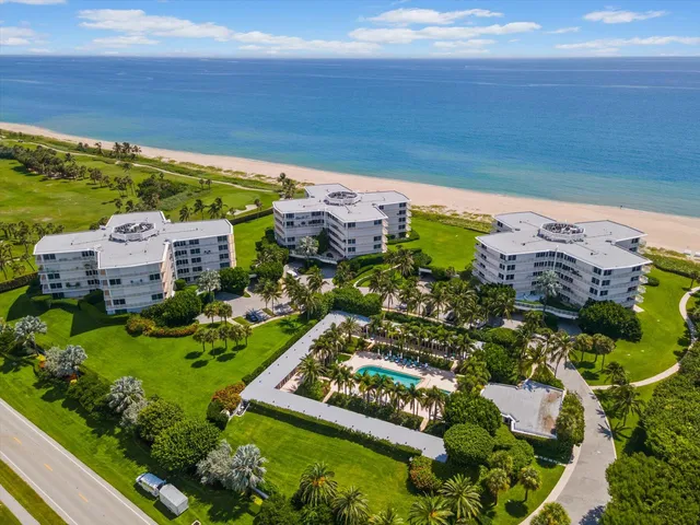 $3,295,000 | 2500 South Ocean Boulevard, Unit 3A3, Palm Beach, FL 33480