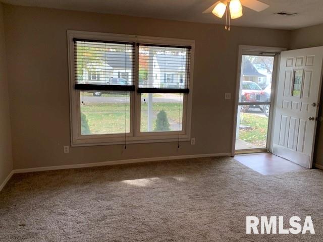 2261 East Converse Street Springfield, IL 62702 - Photo 4 of 10