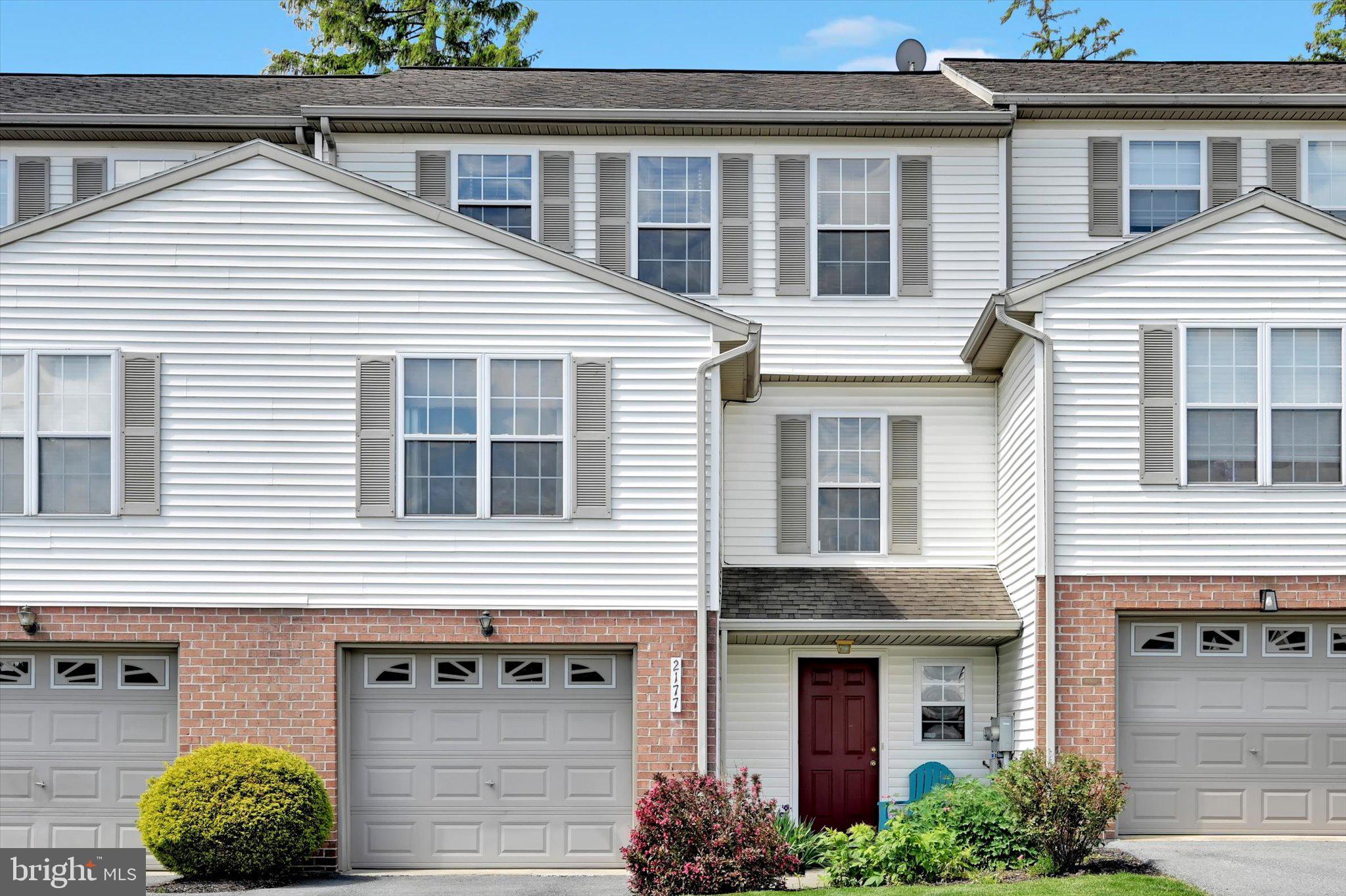 2177 Penn Street Lebanon, PA 17042 - Photo 2 of 28