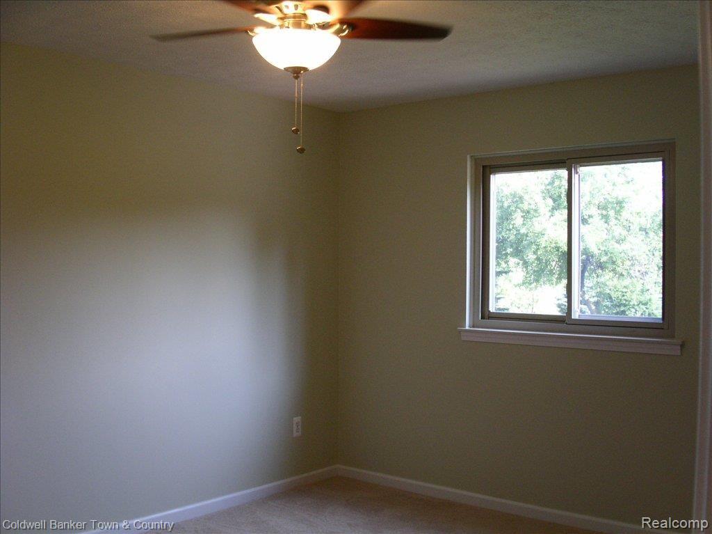 6125 Brophy Road Howell, MI 48855 - Photo 13 of 16 Lower Level Master Bedroom