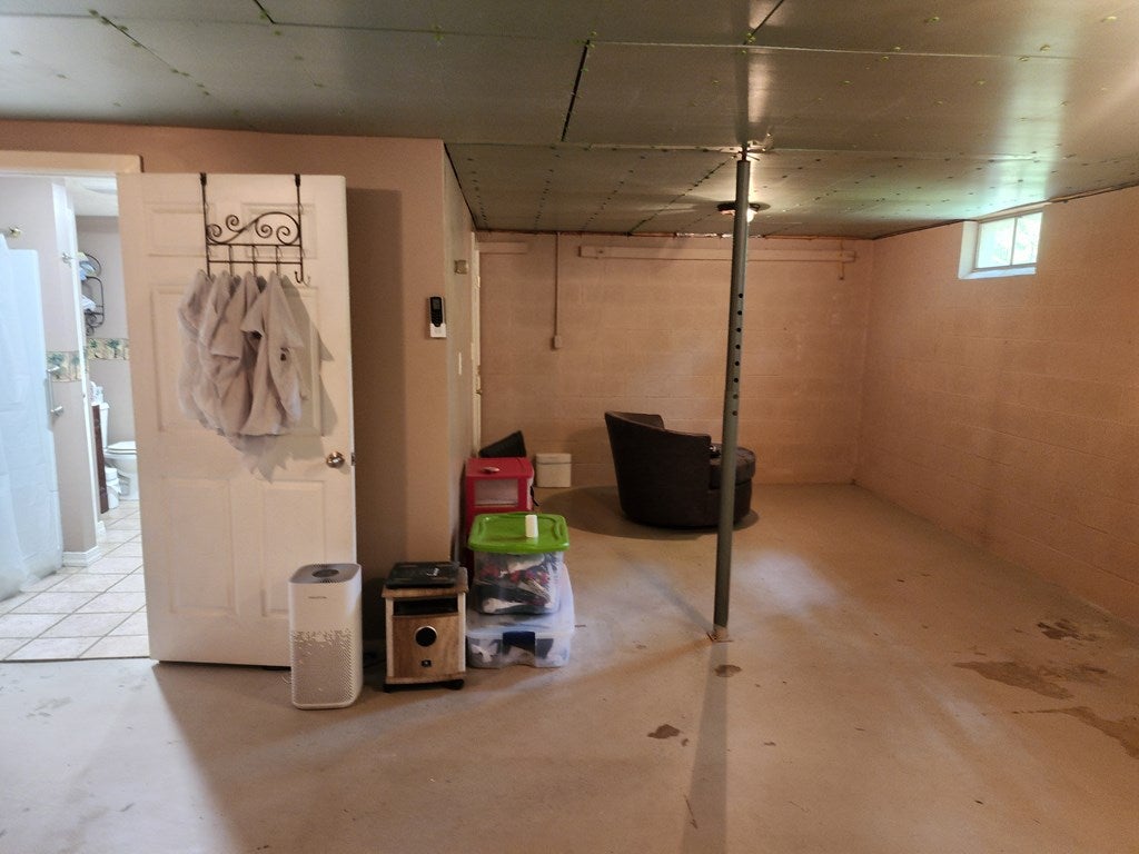 6685 Loop Road Huntingdon, PA 16652 - Photo 22 of 32 Gallery Image 22