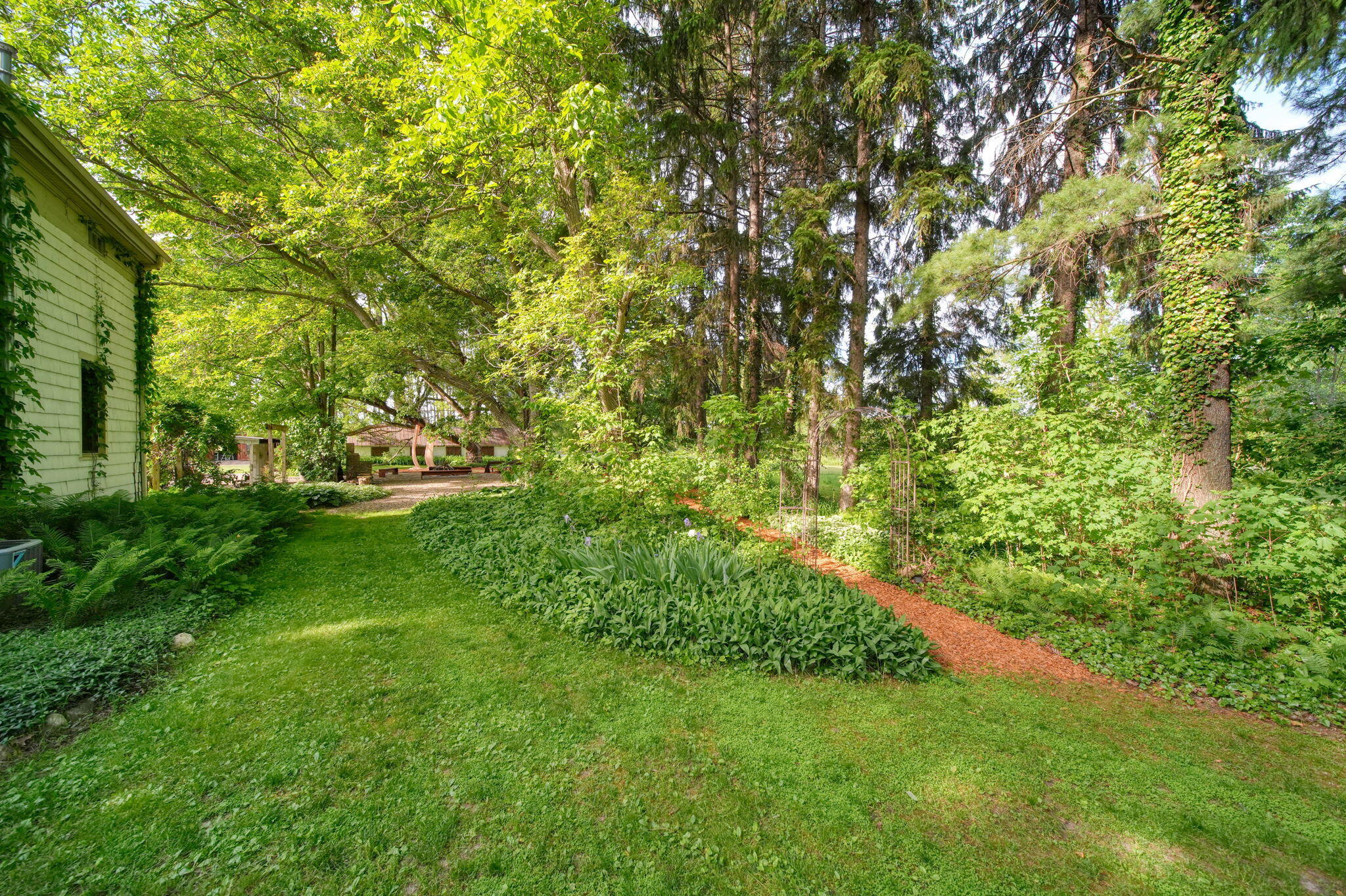 11242 Devereaux Road Parma, MI 49269 - Photo 61 of 100 61-web-or-mls-DSC06996_HDR