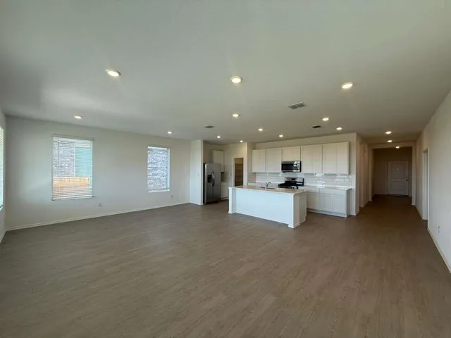 $1,999 | 261 Seven Seas Drive, Kyle, TX 78640