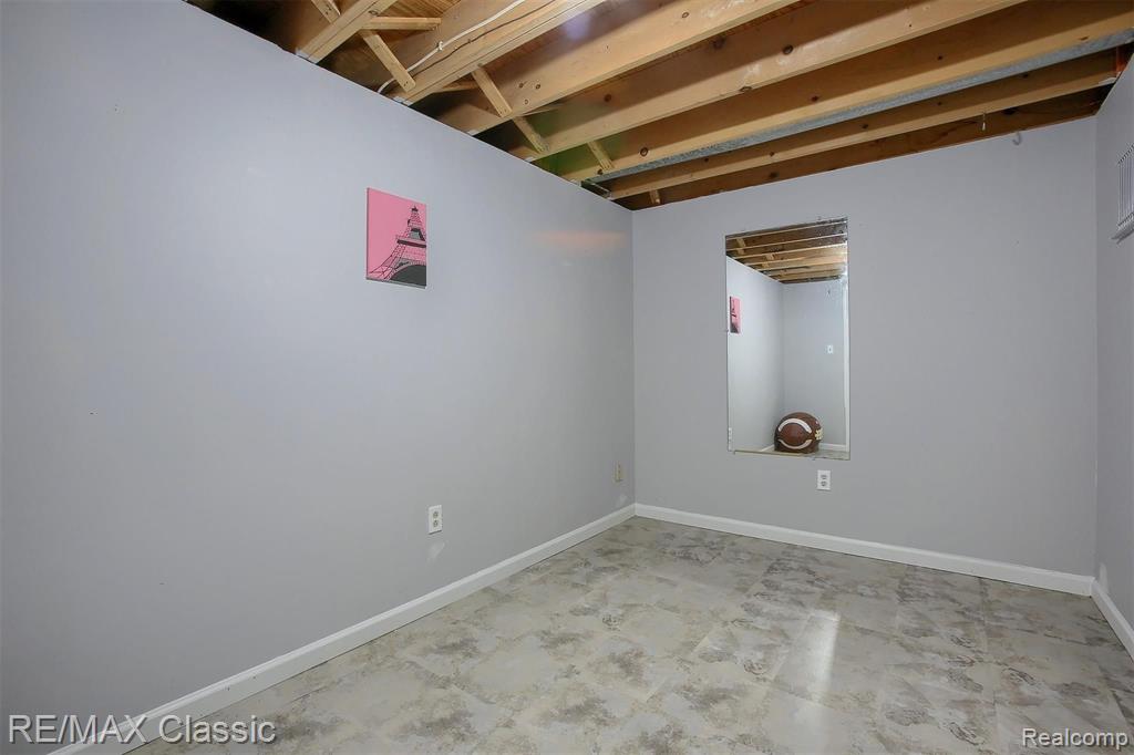 500 Kentucky Drive Rochester Hills, MI 48307 - Photo 20 of 30