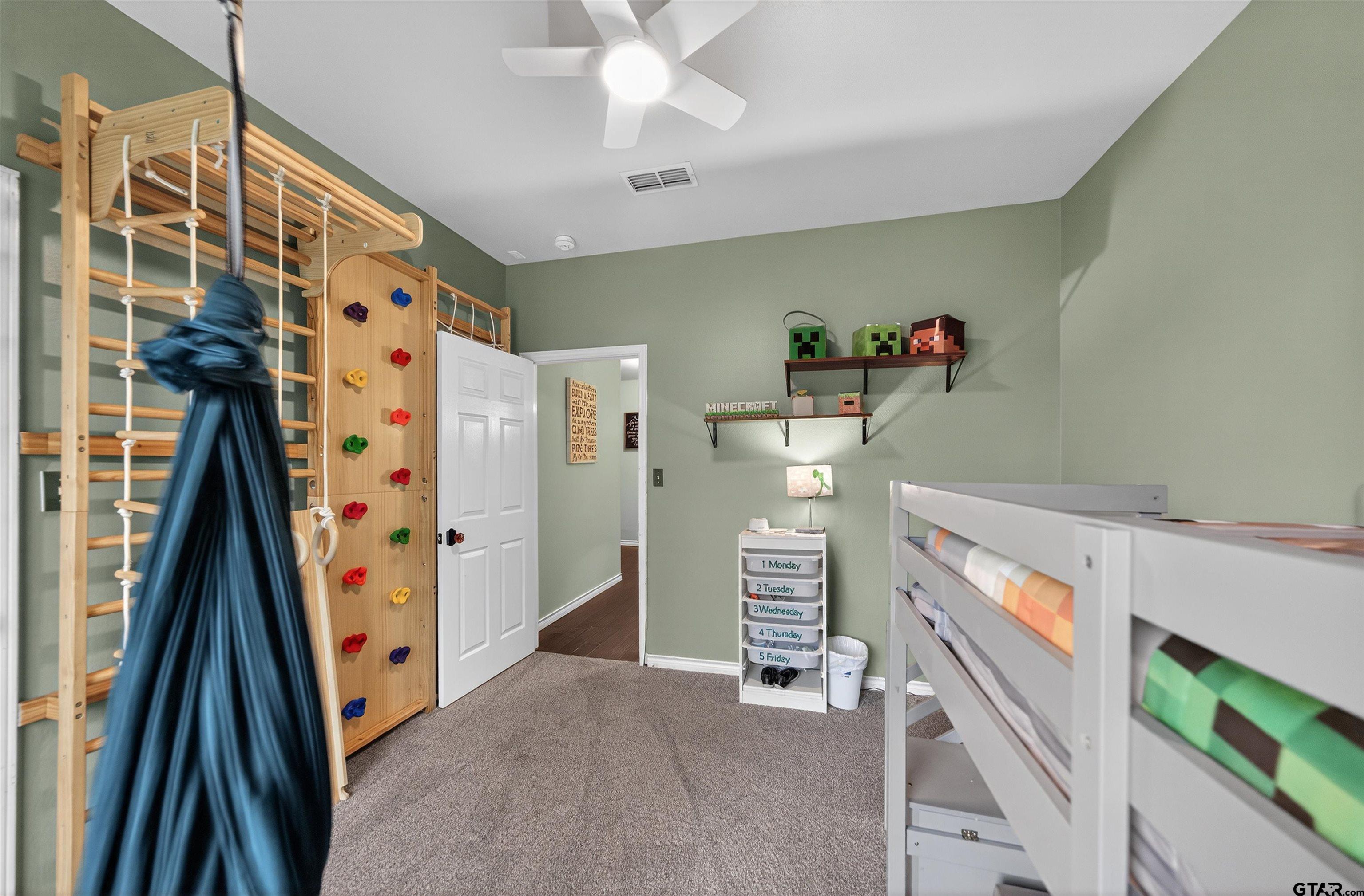 2108 Baylor Street Jacksonville, TX 75766 - Photo 17 of 32