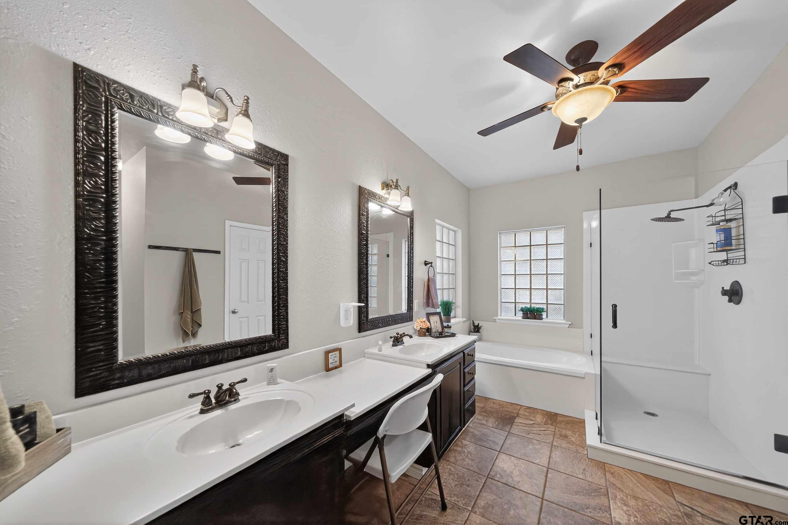 2108 Baylor Street Jacksonville, TX 75766 - Photo 23 of 32