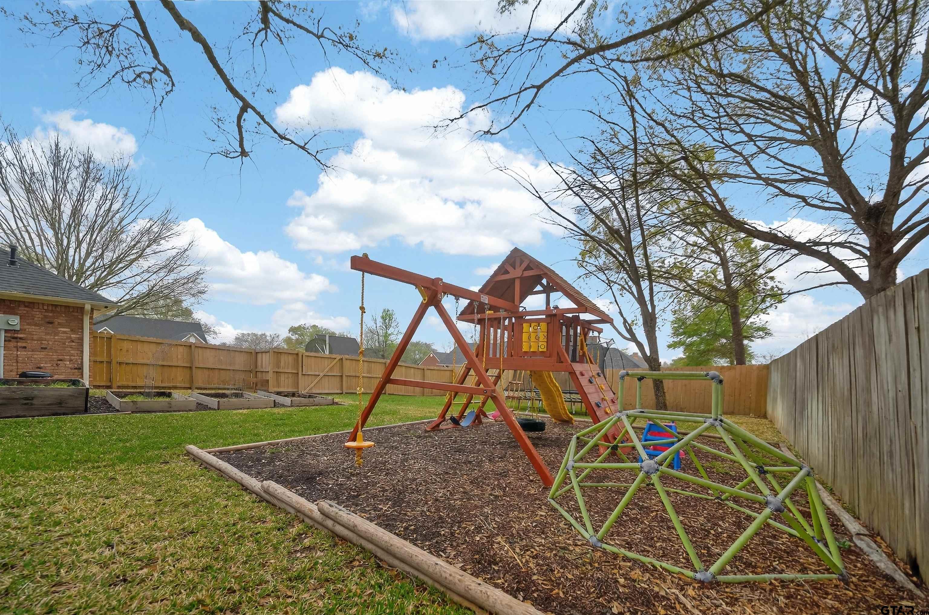 2108 Baylor Street Jacksonville, TX 75766 - Photo 31 of 32