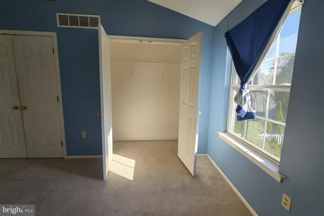 $325,000 | 1716 Brookstone Drive, Alburtis, PA 18011