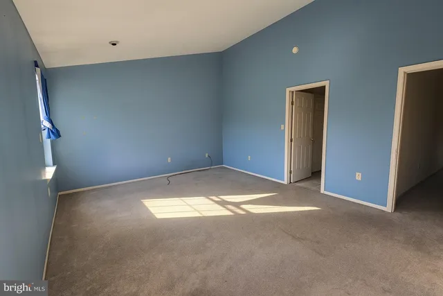 $325,000 | 1716 Brookstone Drive, Alburtis, PA 18011