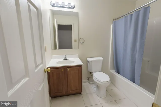 $325,000 | 1716 Brookstone Drive, Alburtis, PA 18011