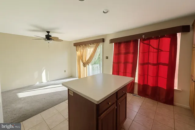 $325,000 | 1716 Brookstone Drive, Alburtis, PA 18011