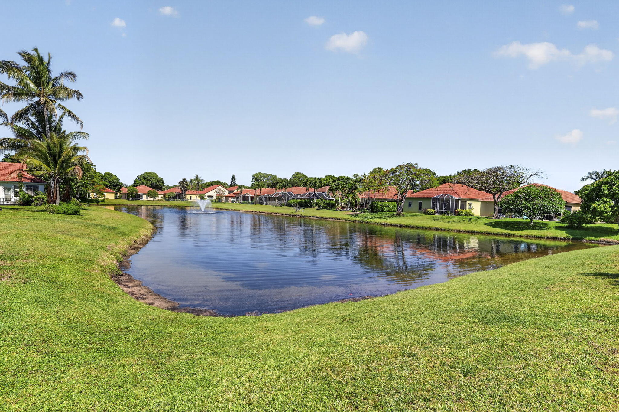 2097 Bonisle Circle Riviera Beach, FL 33418 - Photo 22 of 35 Backyard
