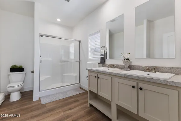 a view of an empty room with potted plant