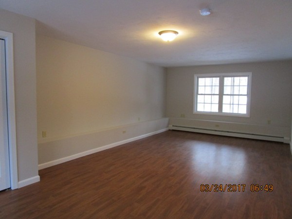 45 Southold Road Worcester, MA 01607 - Photo 10 of 11 Gallery Image 10