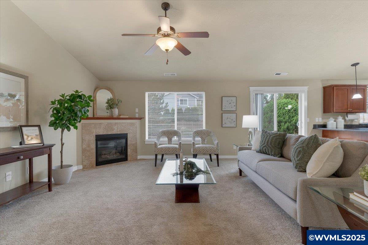 2248 Equestrian Loop South Salem, OR 97302 - Photo 7 of 40