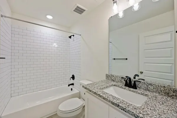 $1,500 | 545 Delmar Street, Unit 102, San Antonio, TX 78210