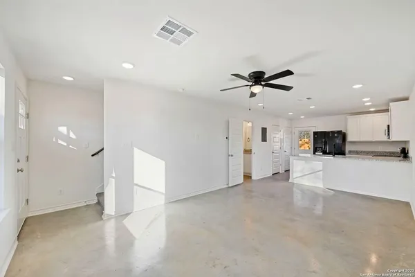 $1,500 | 545 Delmar Street, Unit 102, San Antonio, TX 78210