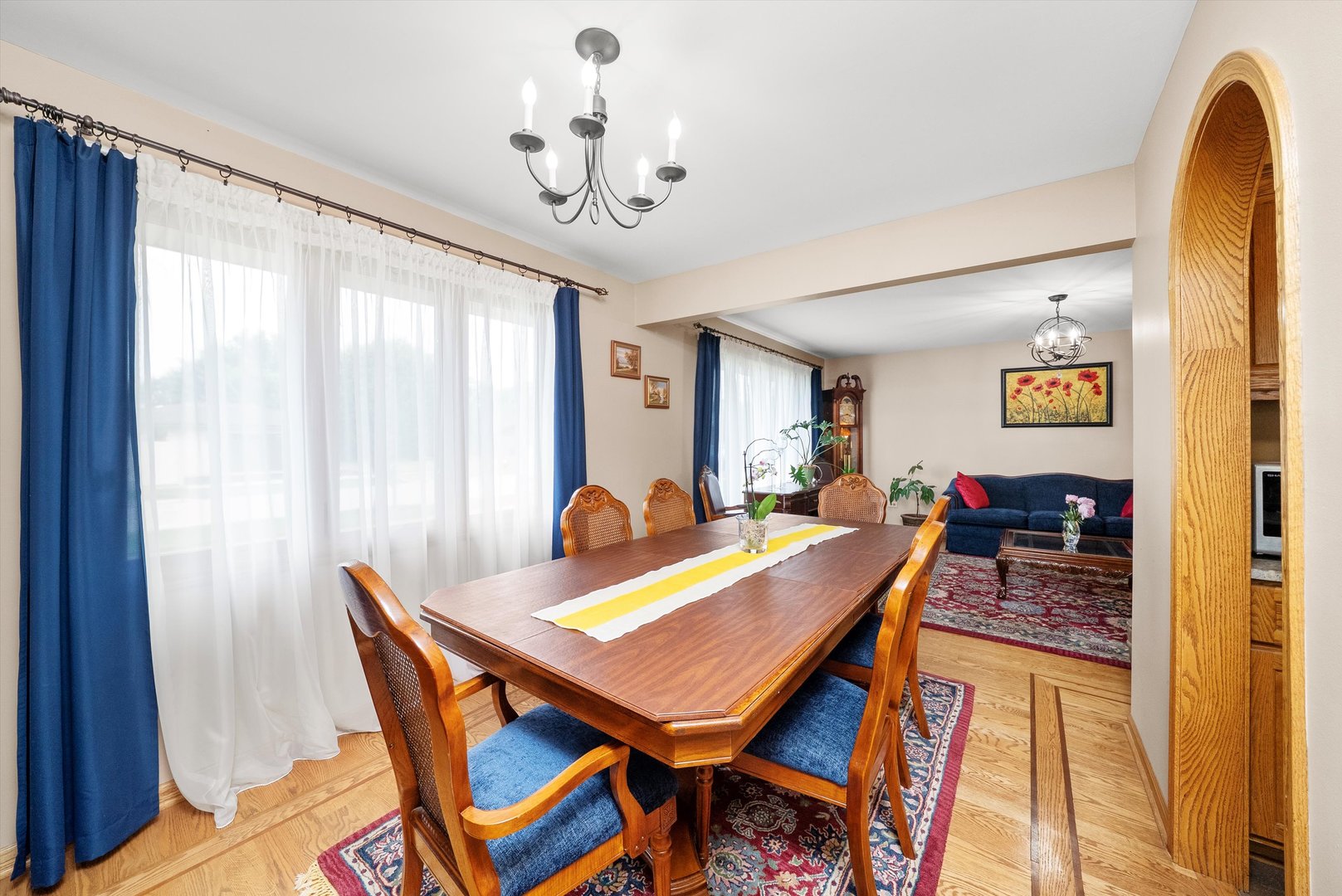 7542 Mason Avenue Burbank, IL 60459 - Photo 9 of 49 a view of a dining room with furniture and window