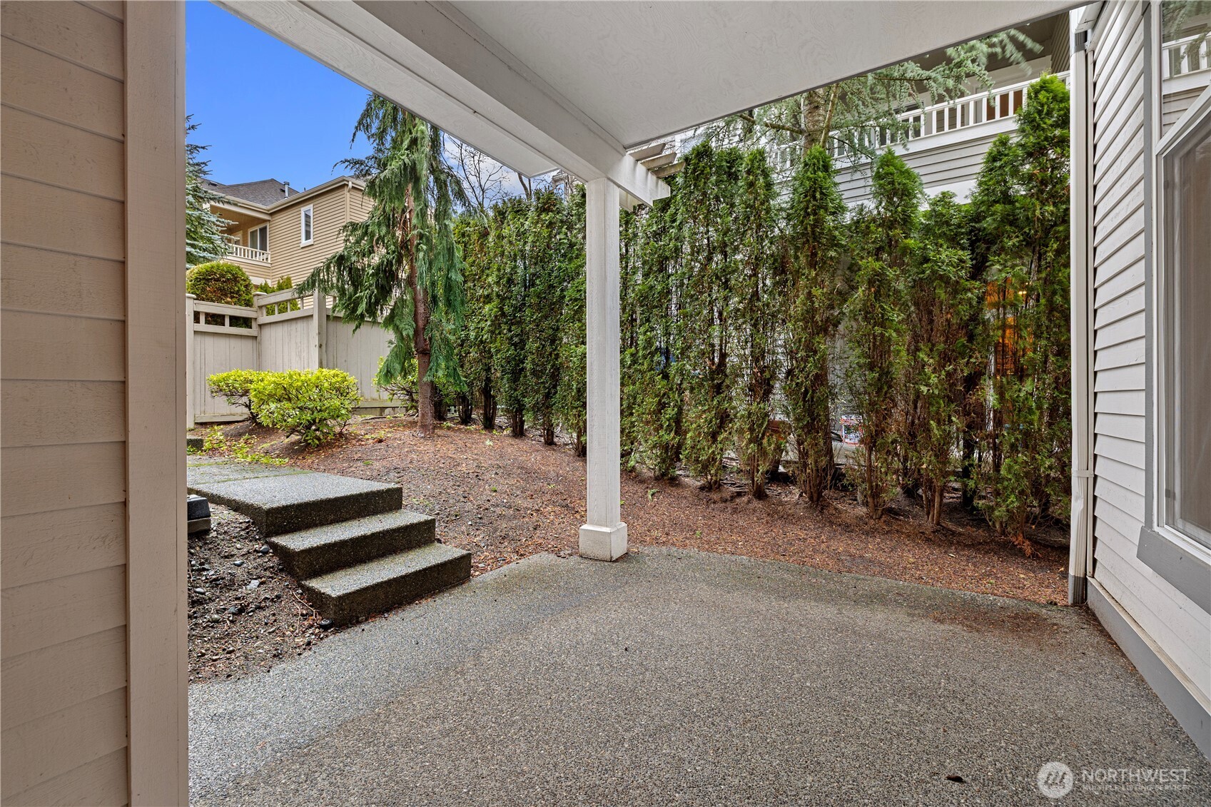 2422 Northeast Davis Loop Issaquah, WA 98029 - Photo 39 of 40