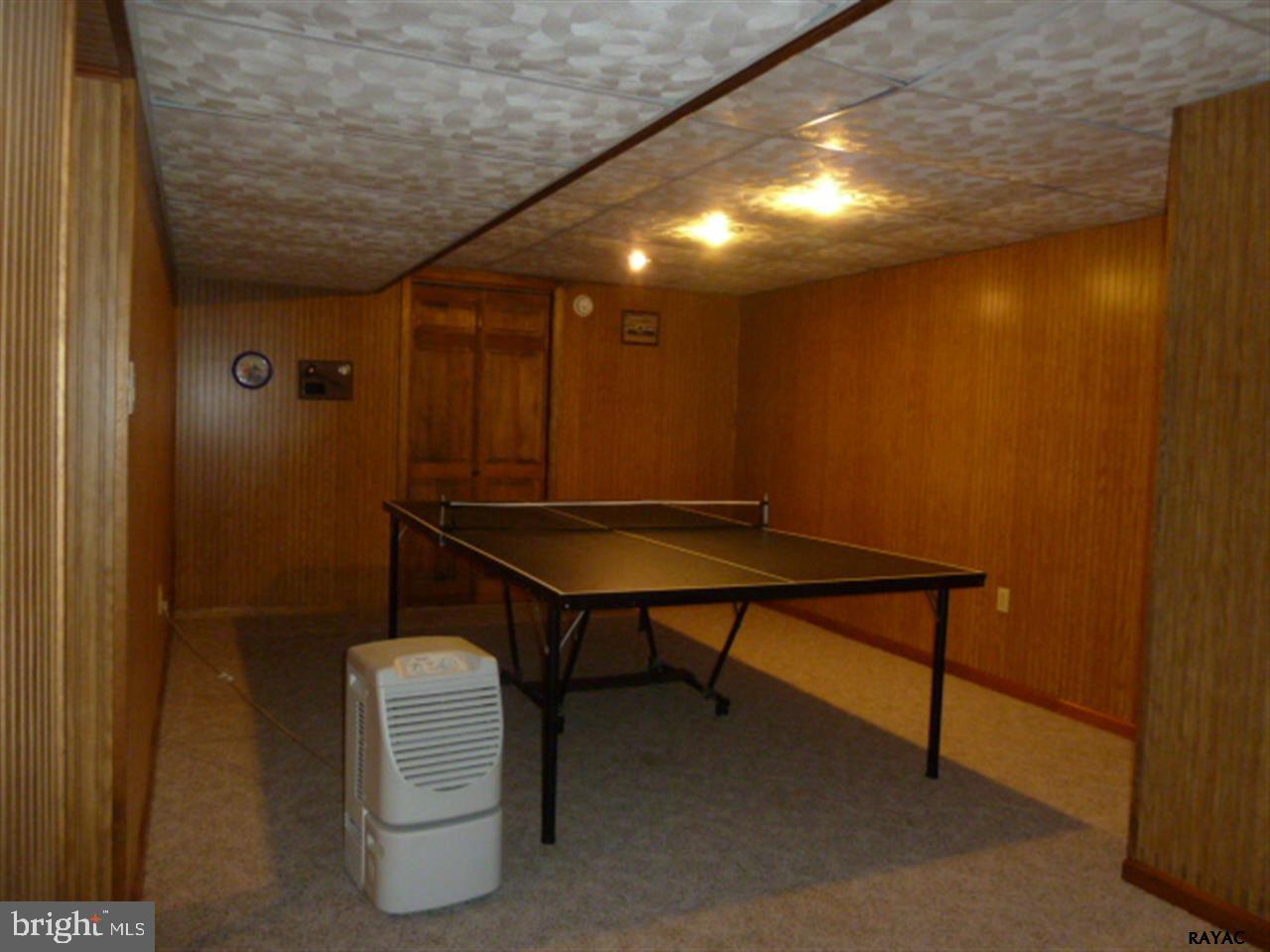 1715 Winters Road Windsor, PA 17366 - Photo 15 of 18
