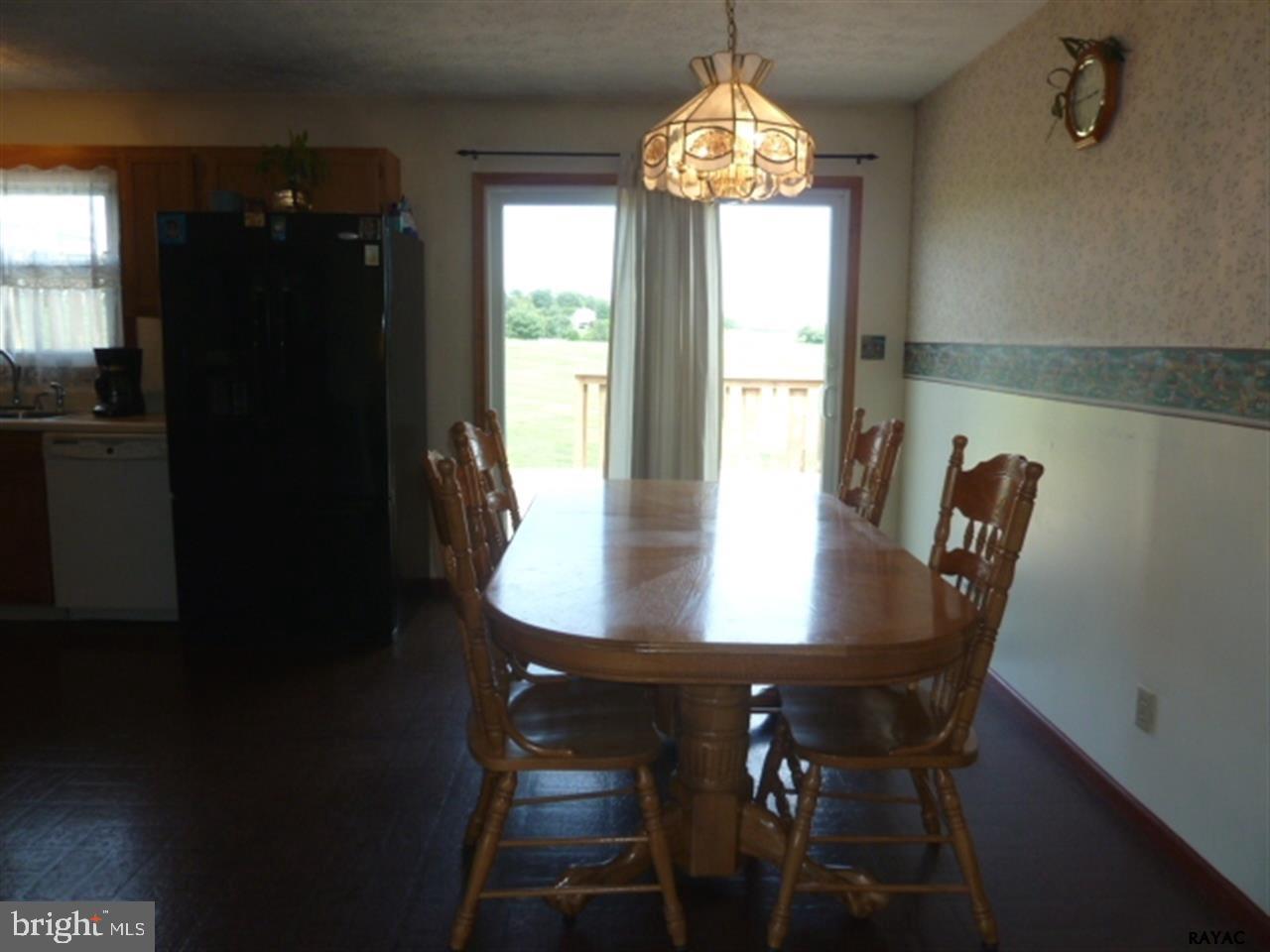1715 Winters Road Windsor, PA 17366 - Photo 6 of 18