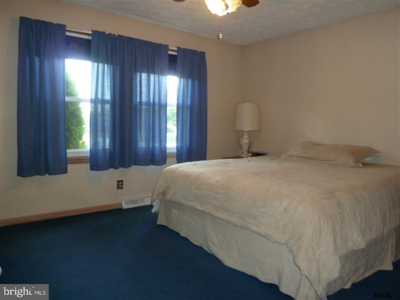 1715 Winters Road Windsor, PA 17366 - Photo 8 of 18