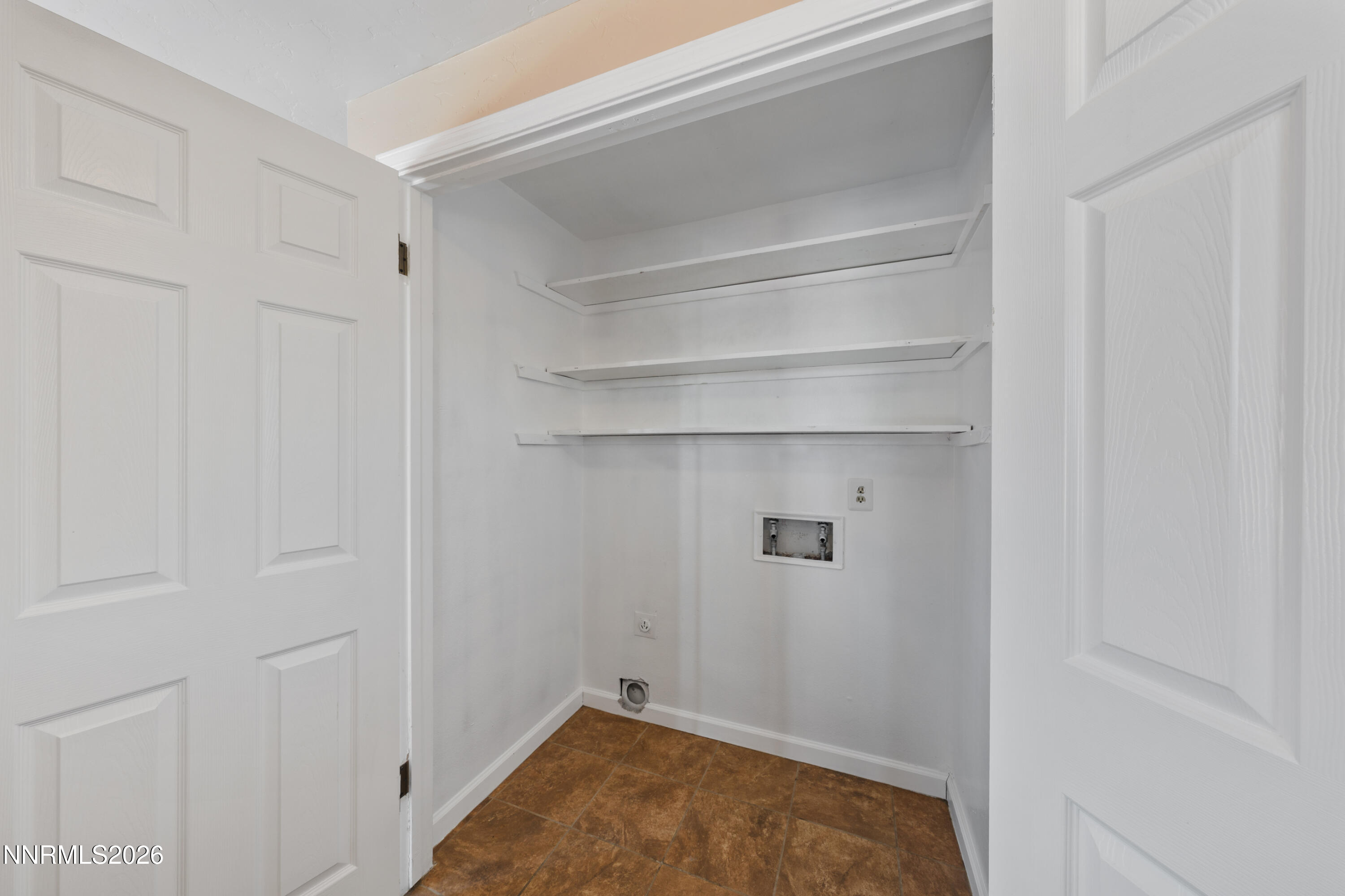 9035 Fremont Way Reno, NV 89506 - Photo 12 of 44 a view of a hallway