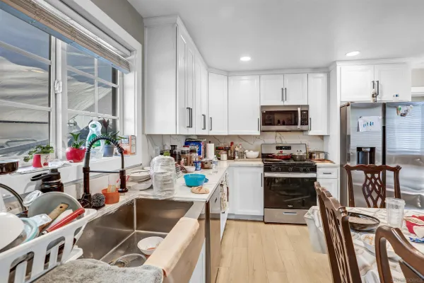 $980,000 | 515-517 63rd Street, San Diego, CA 92114