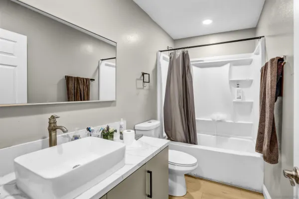 $980,000 | 515-517 63rd Street, San Diego, CA 92114
