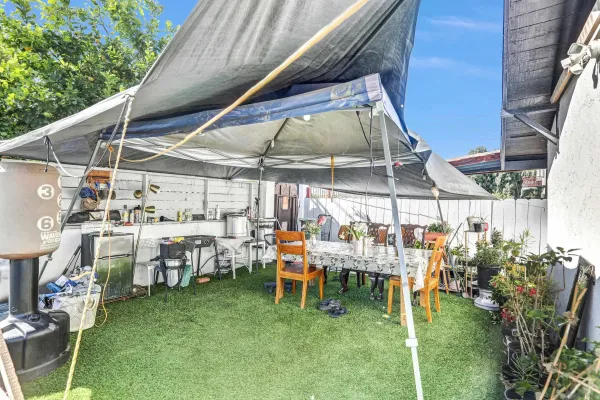 $980,000 | 515-517 63rd Street, San Diego, CA 92114
