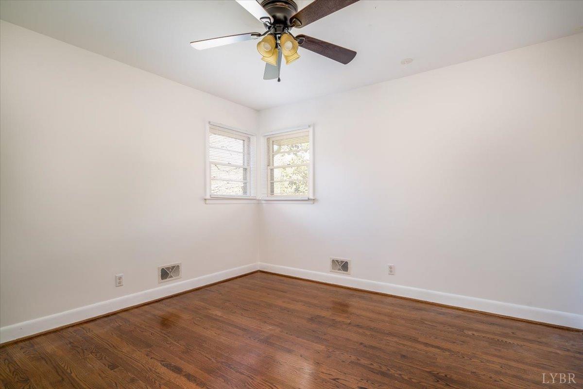 1136 Rugby Road Lynchburg, VA 24503 - Photo 15 of 28 Gallery Image 15
