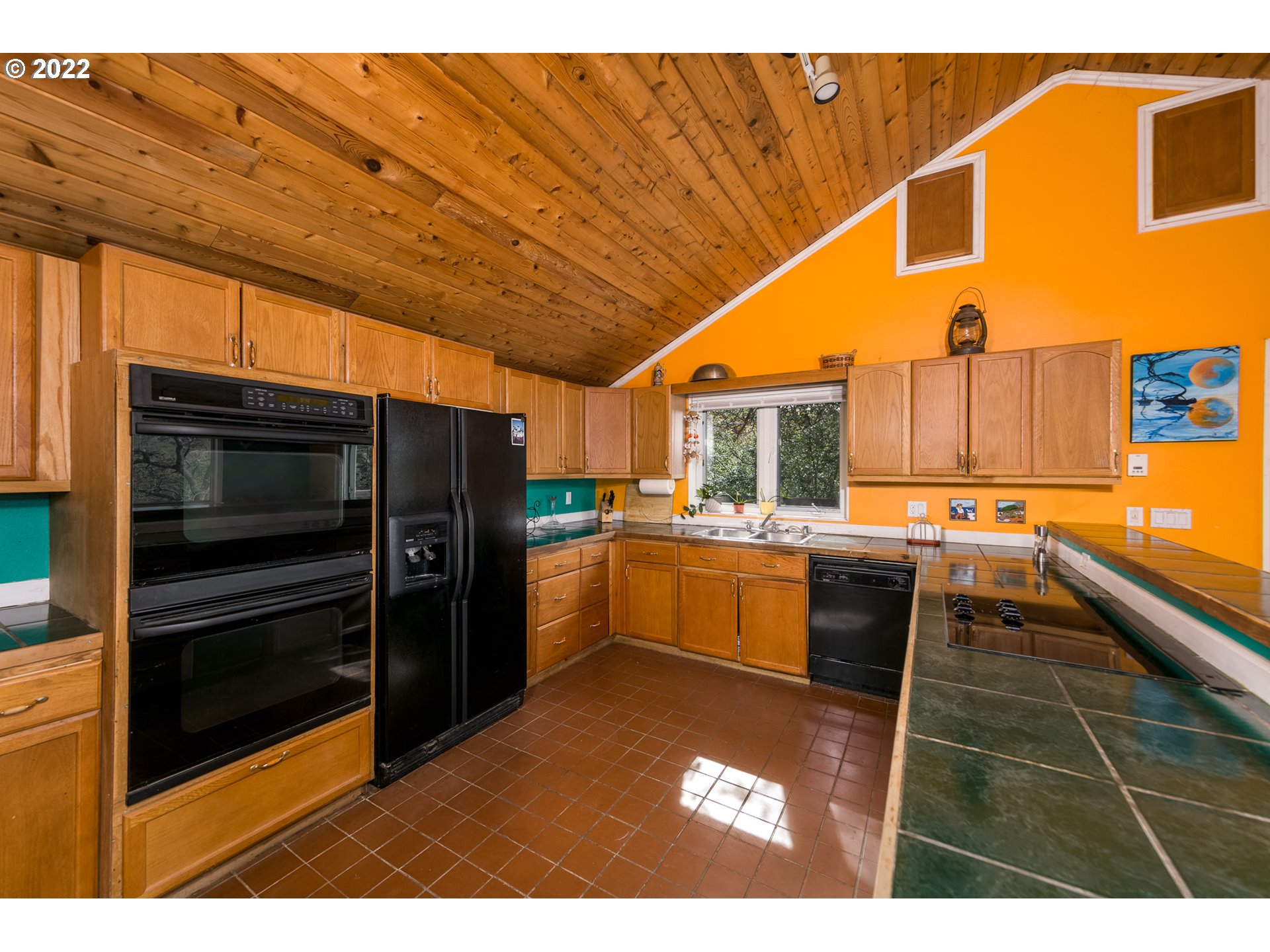 1710 State Road Mosier, OR 97040 - Photo 8 of 32 Kitchen