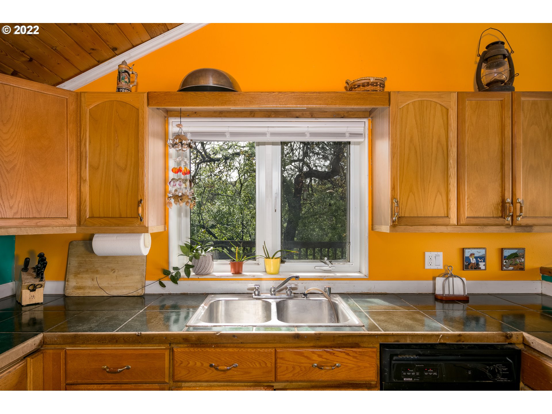 1710 State Road Mosier, OR 97040 - Photo 10 of 32 Kitchen