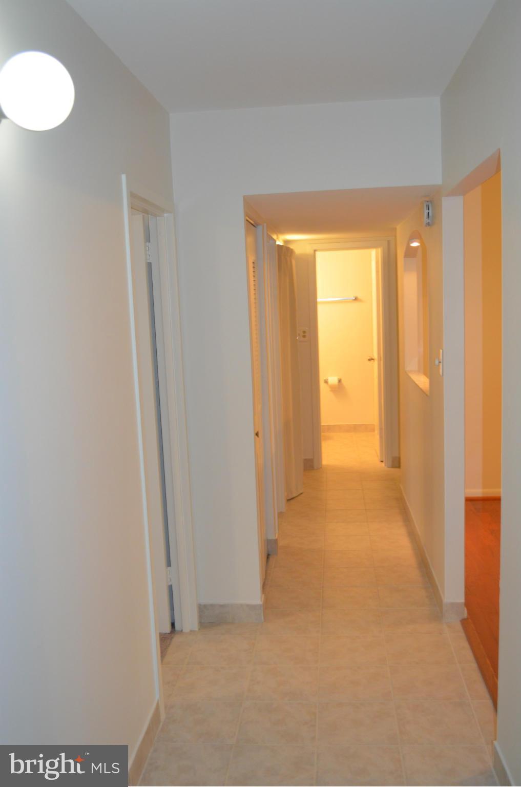 2210 Castle Rock Square, Unit 21C Reston, VA 20191 - Photo 4 of 23 Interior (General)