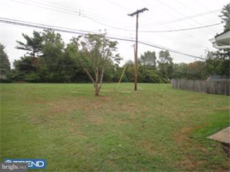89 Long Loop Road Levittown, PA 19056 - Photo 12 of 12 View