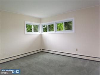 89 Long Loop Road Levittown, PA 19056 - Photo 8 of 12 Bedroom