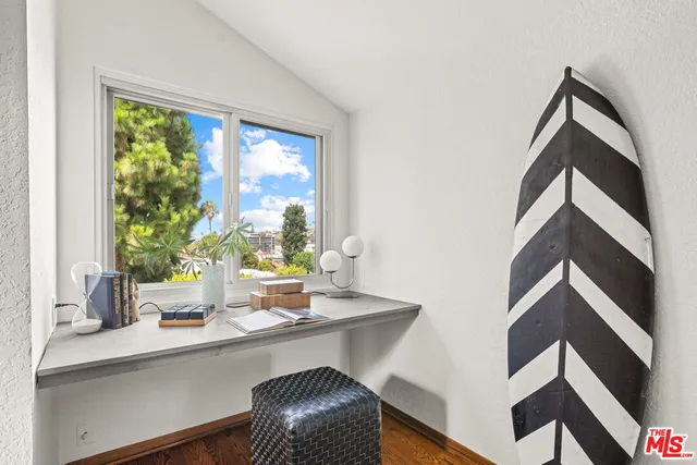 $2,297,000 | 418 Talbert Street, Playa del Rey, CA 90293