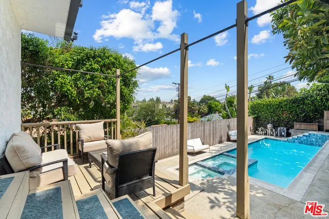 $2,297,000 | 418 Talbert Street, Playa del Rey, CA 90293