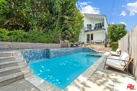 $2,197,000 | 418 Talbert Street, Playa del Rey, CA 90293