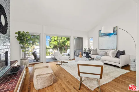 $2,197,000 | 418 Talbert Street, Playa del Rey, CA 90293