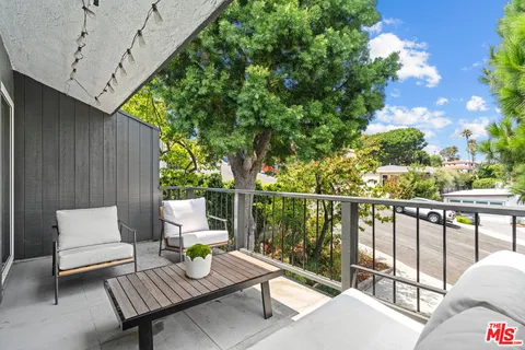 $2,197,000 | 418 Talbert Street, Playa del Rey, CA 90293