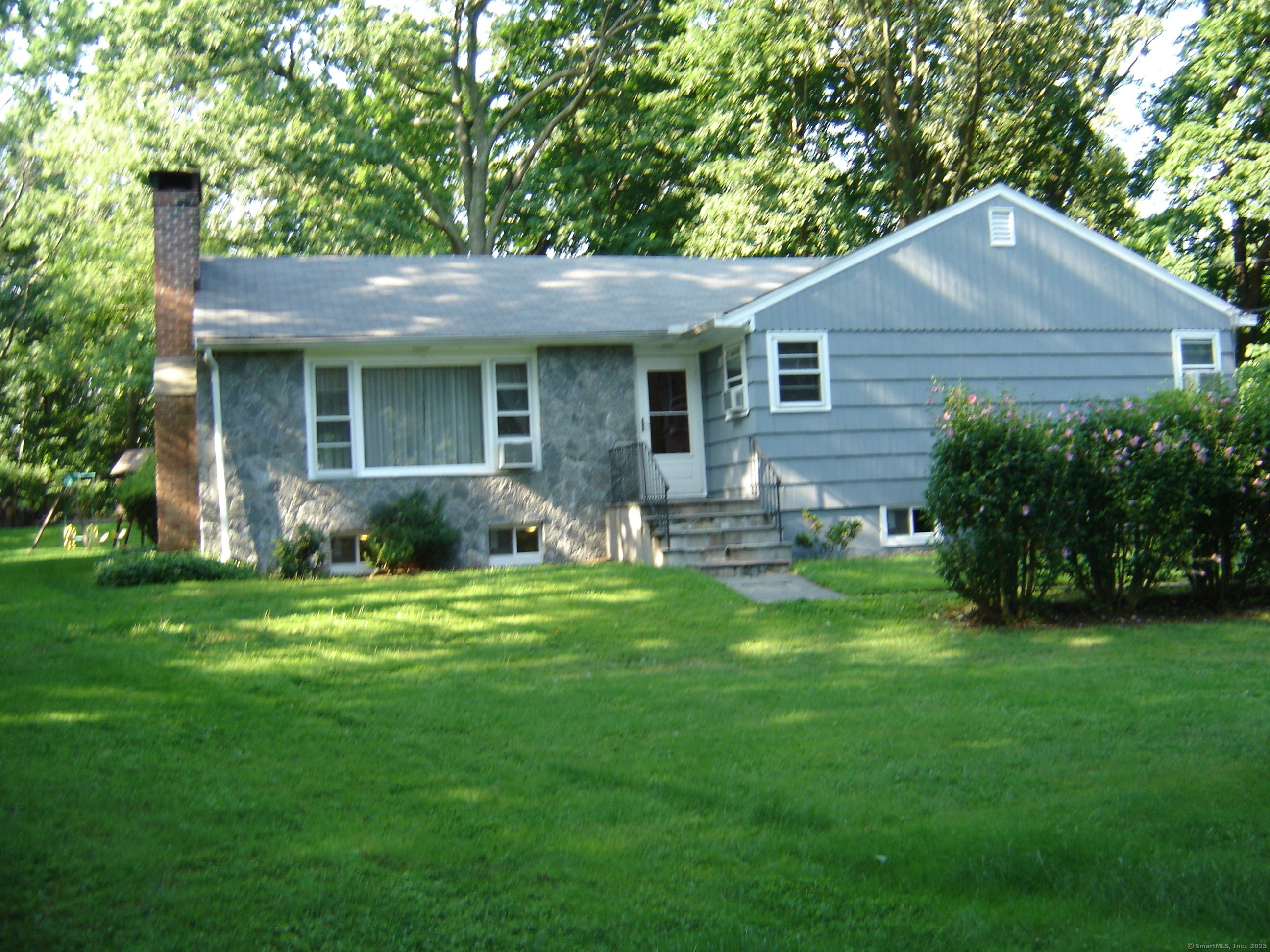 27 Westway Road Westport, CT 06880 - Photo 1 of 23