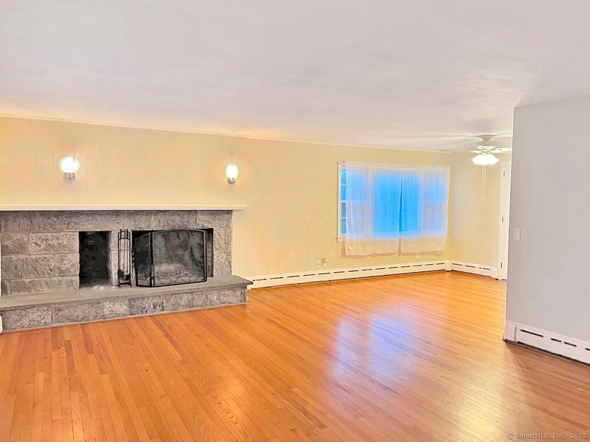 27 Westway Road Westport, CT 06880 - Photo 2 of 23