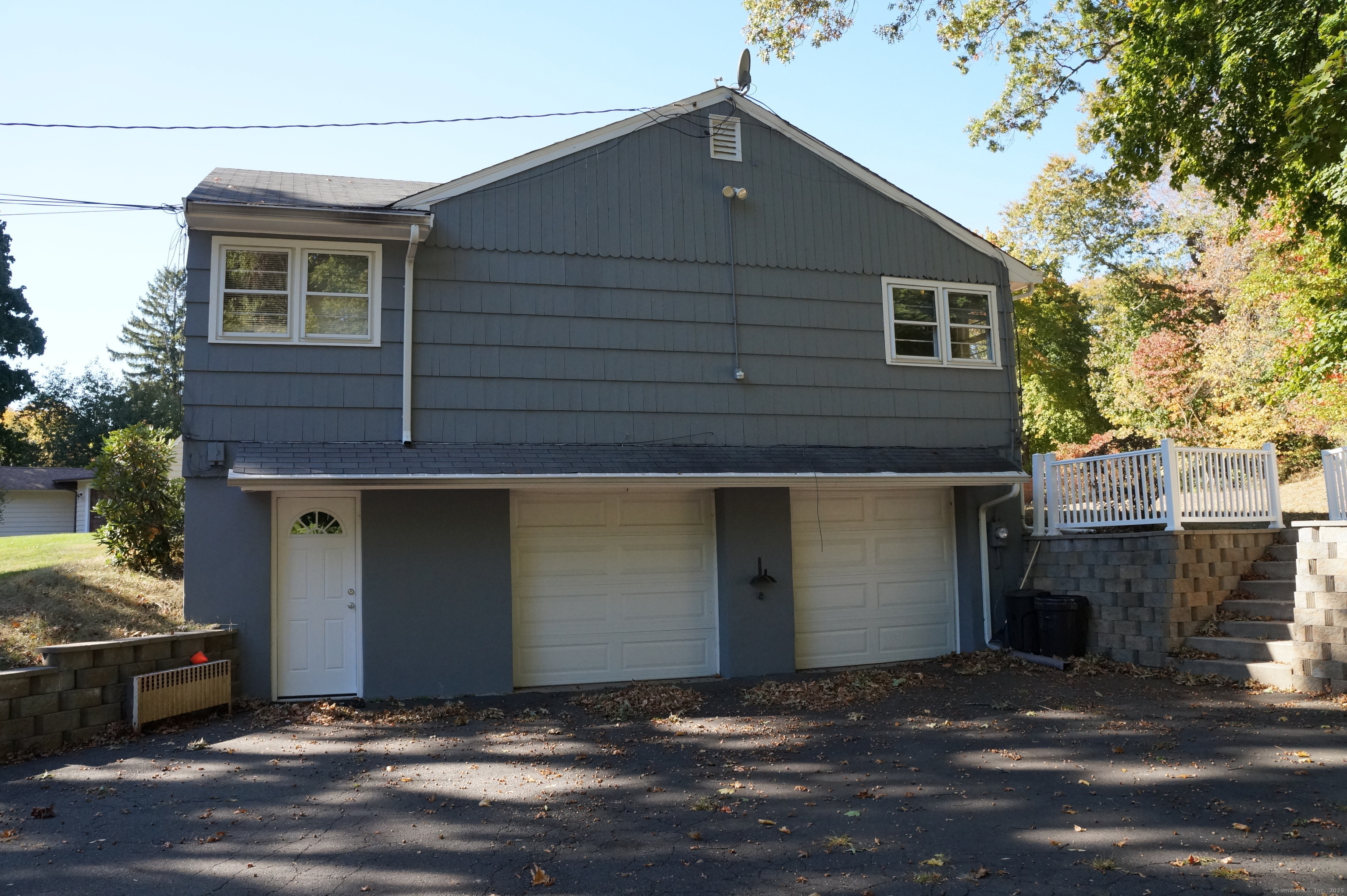 27 Westway Road Westport, CT 06880 - Photo 23 of 23 2 Car Garage