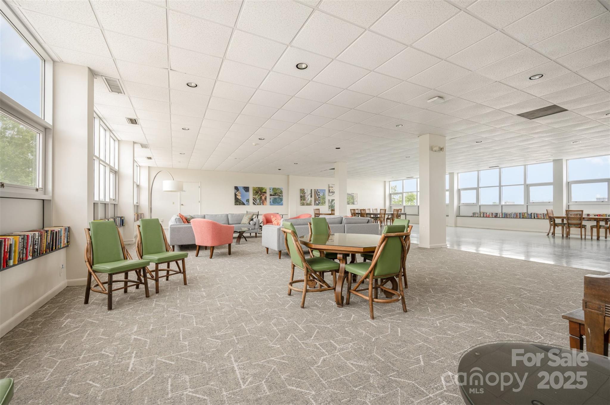 1300 Reece Road, Unit 206 Charlotte, NC 28209 - Photo 20 of 31 Gallery Image 20